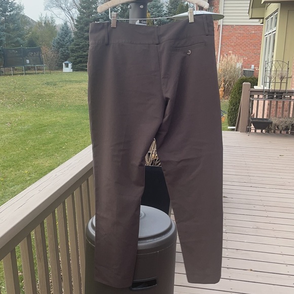 ISDA & Co. Brown Dress Ankle Pants Size 14 - Picture 6 of 10